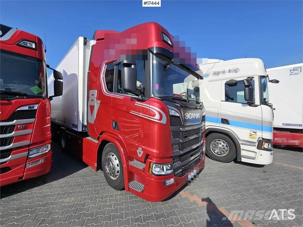 Scania R530 V8 Tractor Units