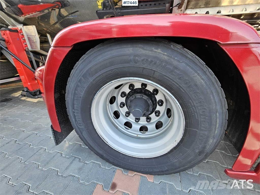 Scania R530 V8 Tractor Units