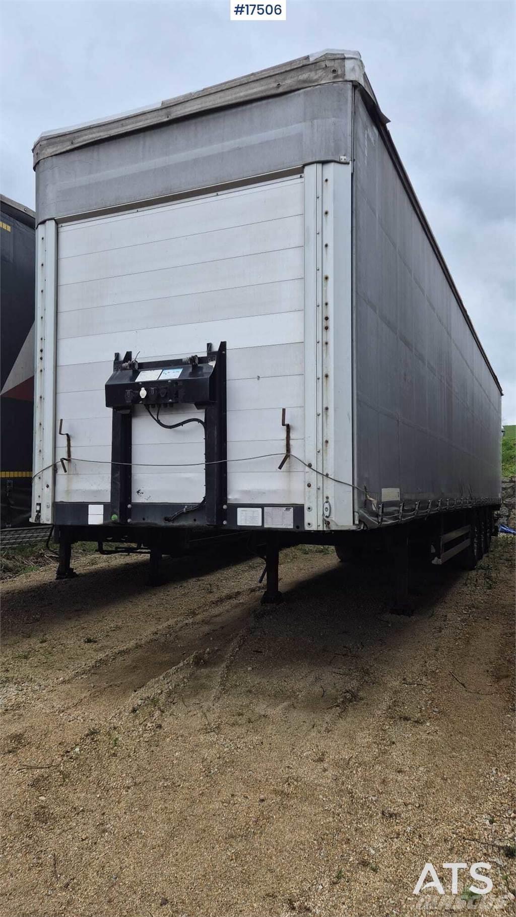  Schwarzmuller S1 Curtainsider semi-trailers