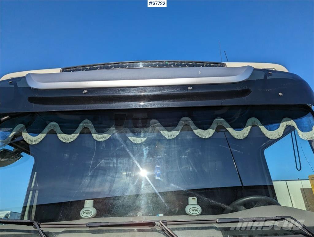 DAF FAT XF530Z Tipper trucks