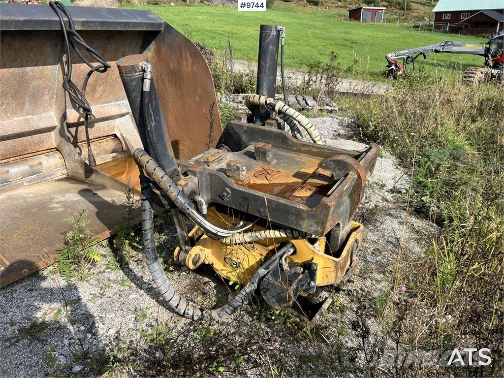 Engcon EC30279 Backhoes