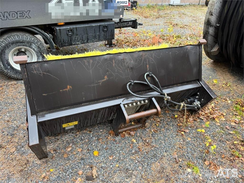 Engcon SOP-SR1800-S60 Brushes