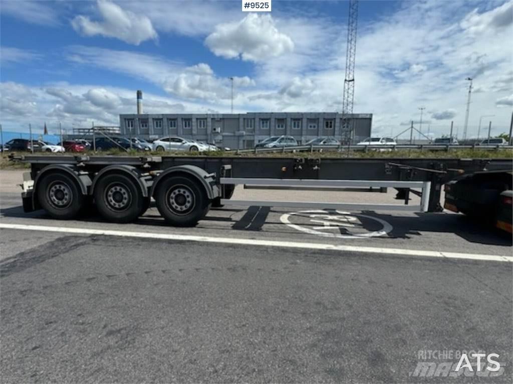 Fruehauf annet Containerframe semi-trailers