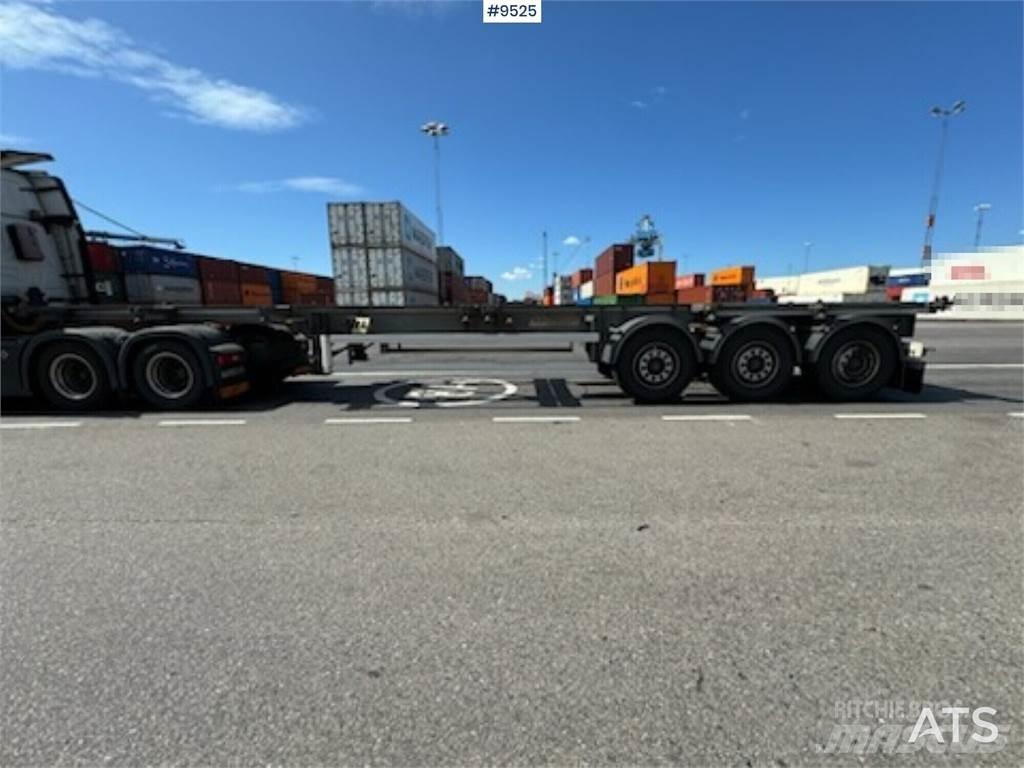 Fruehauf annet Containerframe semi-trailers