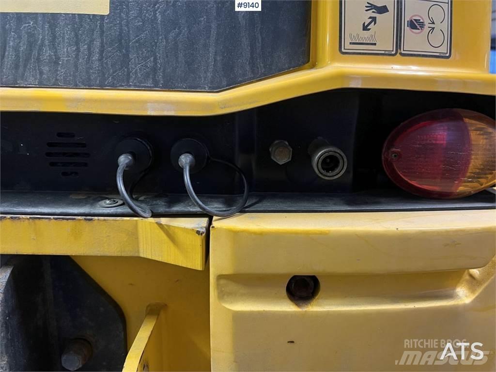 JCB 409 T4 Wheel dozers