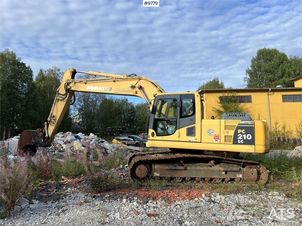 Komatsu PC210LC-8 Crawler excavators