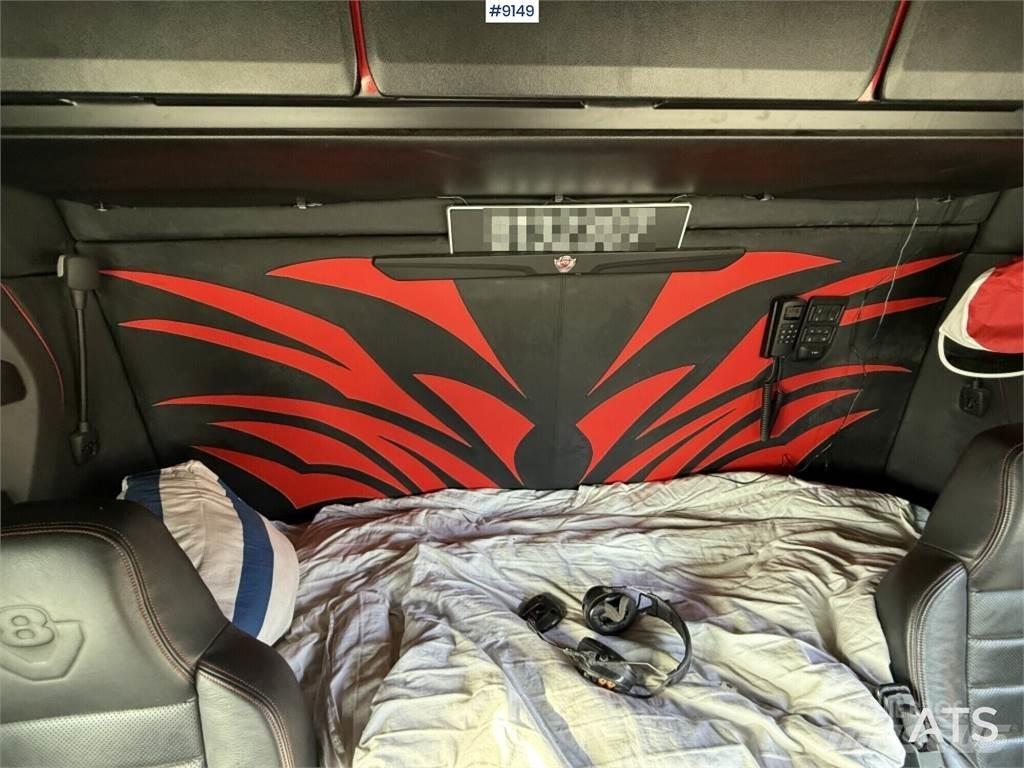 Scania S650B Box body trucks