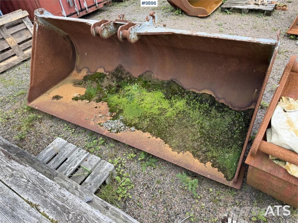 Viby Jern B20 Buckets