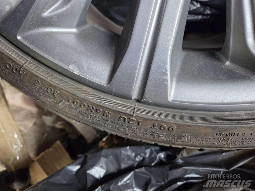 BMW  Tyres, wheels and rims