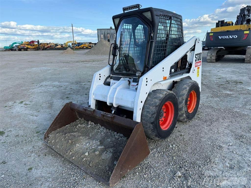 Bobcat S130 Mini loaders