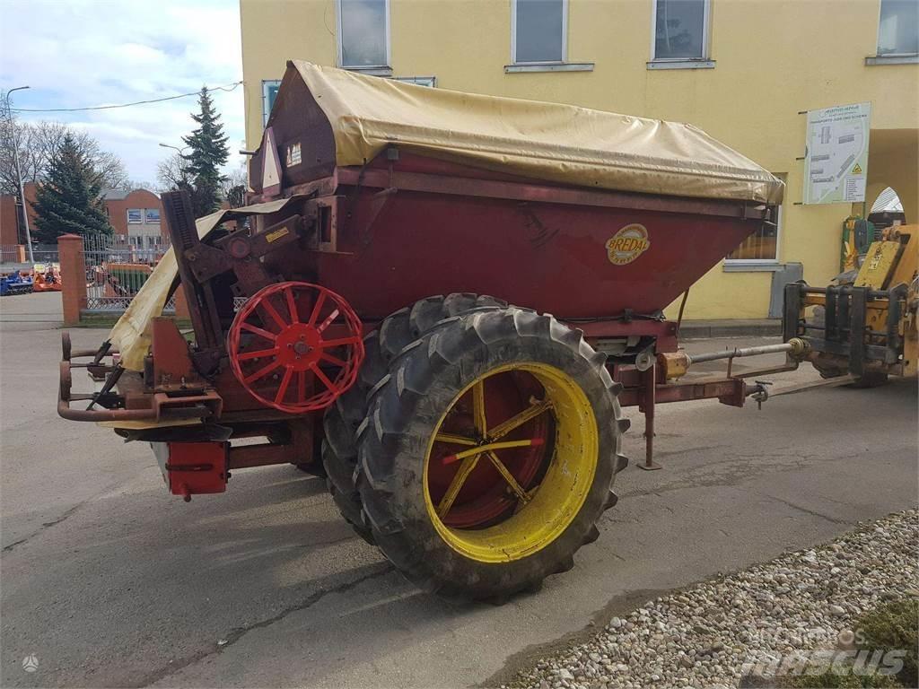 Bredal B-4 Mineral spreaders