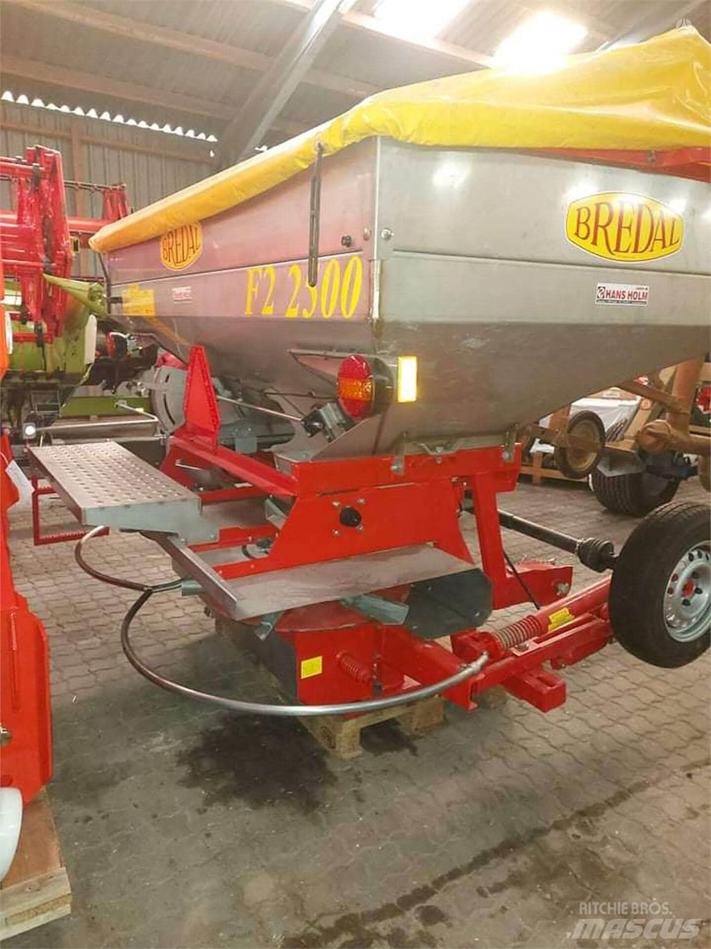 Bredal F2 2500 Mineral spreaders