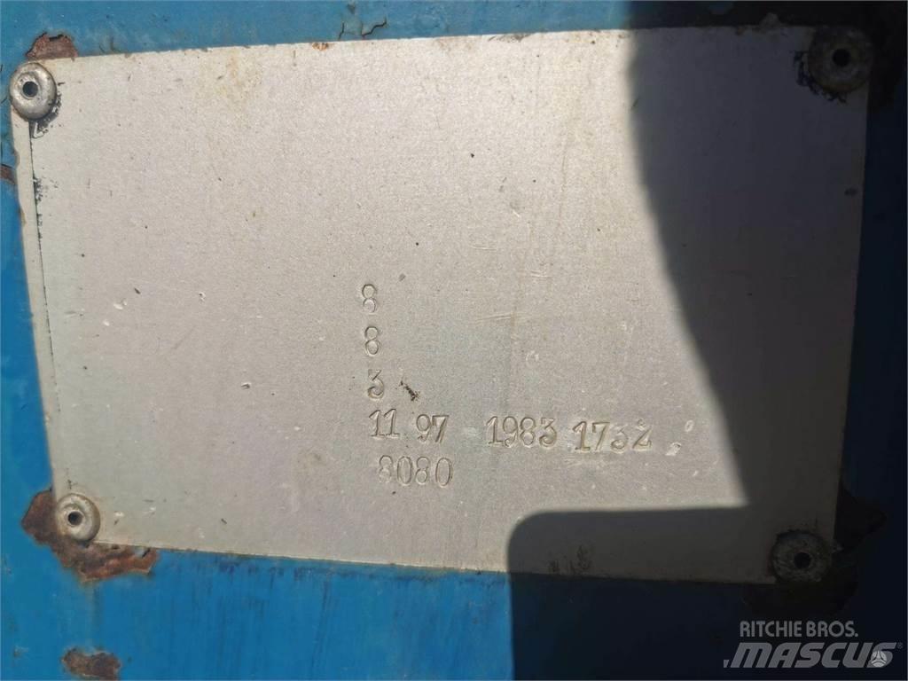 Bunning 17/32 Bale shredders, cutters and unrollers