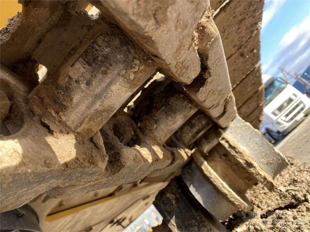 CAT 336 Crawler excavators