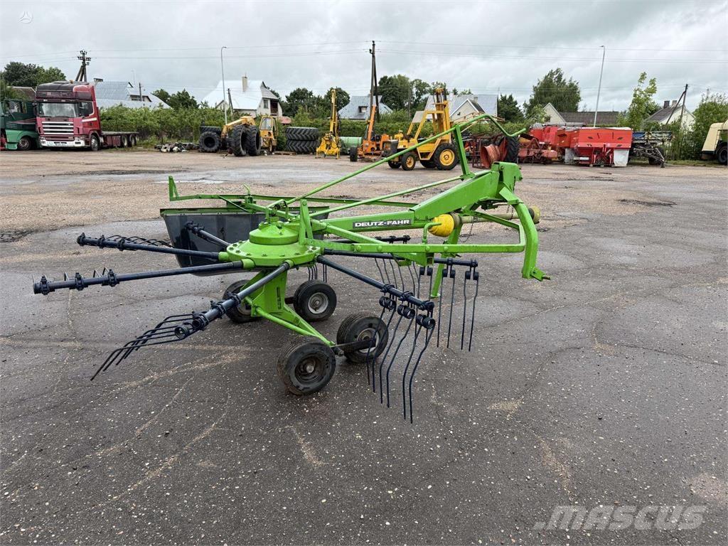 Deutz-Fahr 300 Mixer feeders