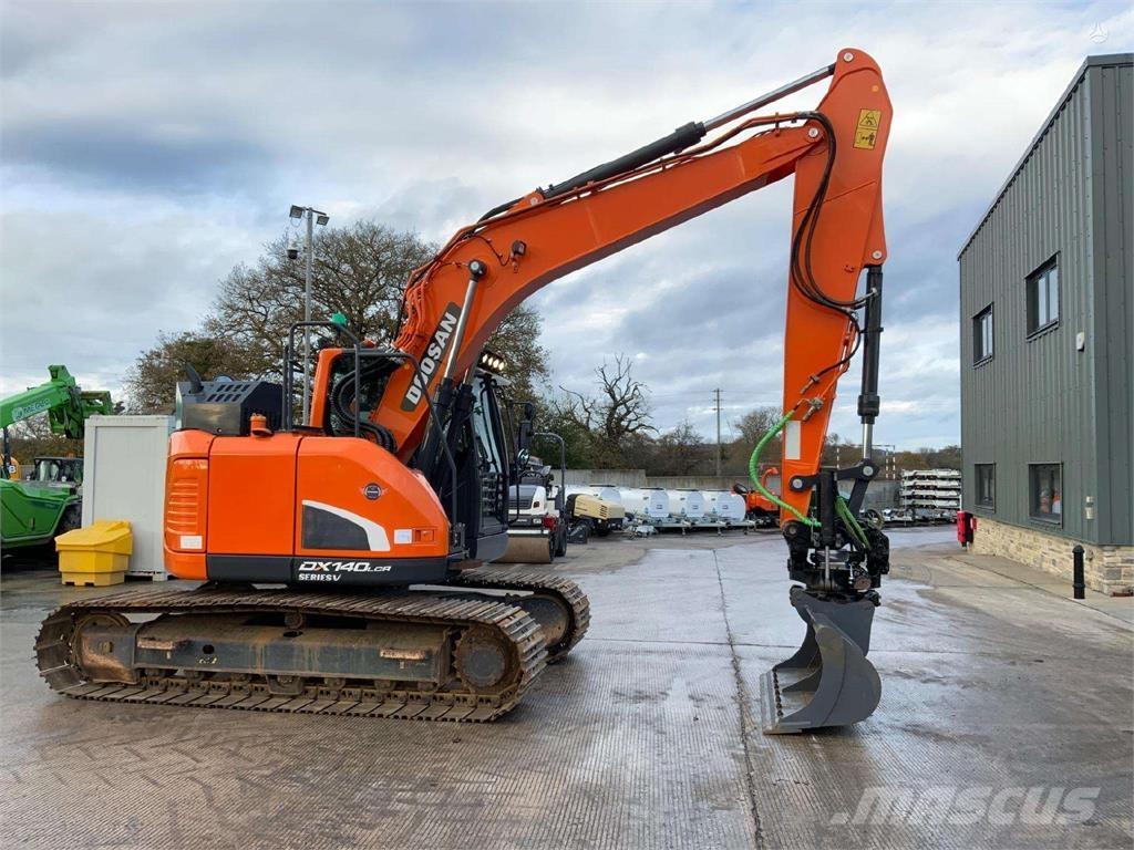 Doosan DX140 LCR Crawler excavators