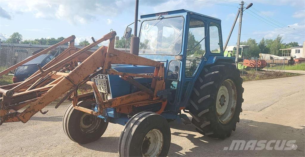 Ford 4600 Tractors