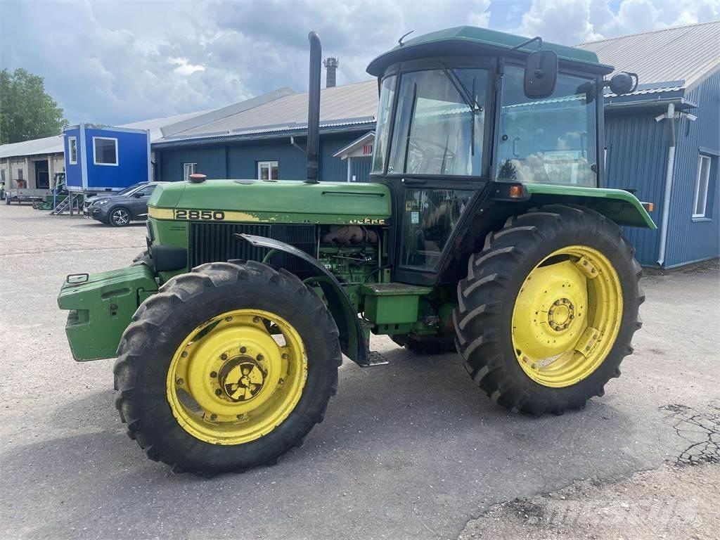 John Deere 2850AS Tractors