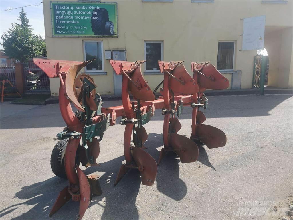 Kverneland F160 Conventional ploughs