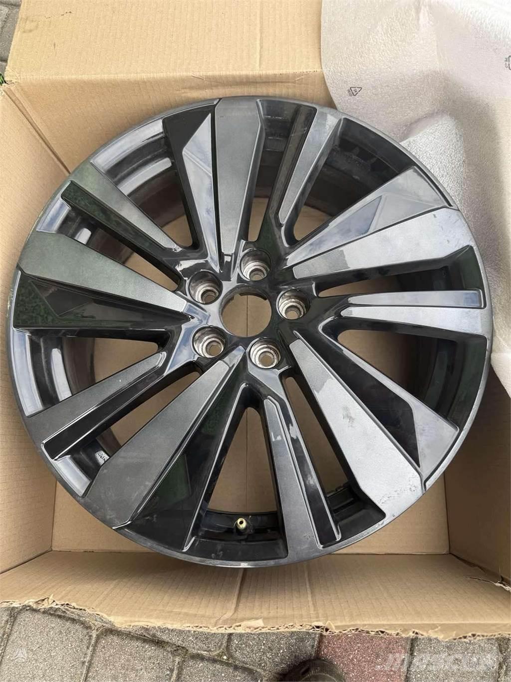 Peugeot 3008 Tyres, wheels and rims