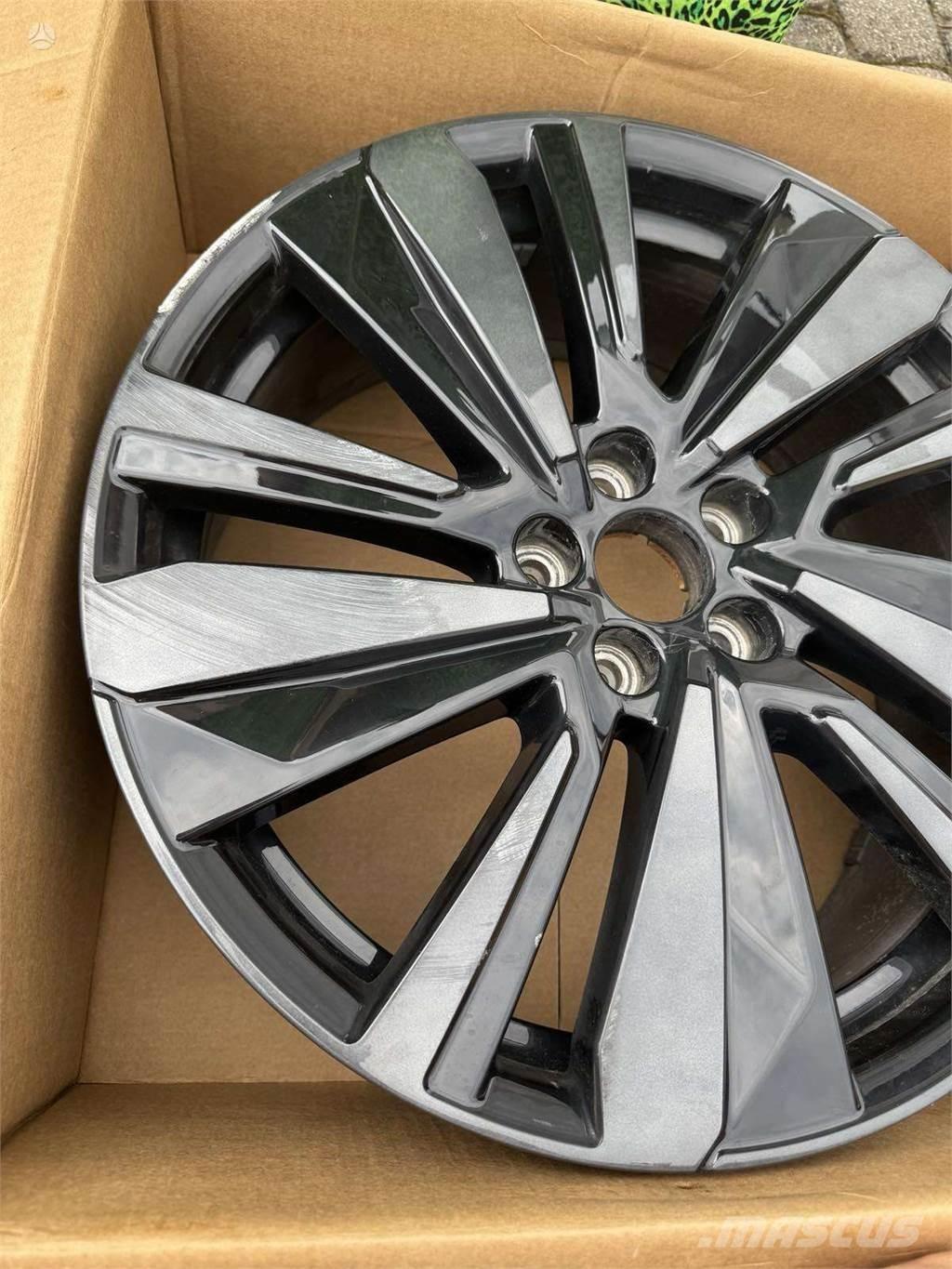 Peugeot 3008 Tyres, wheels and rims