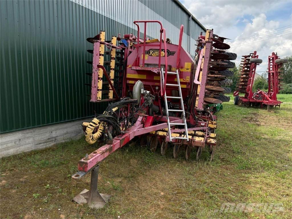 Väderstad RAPID A Drills