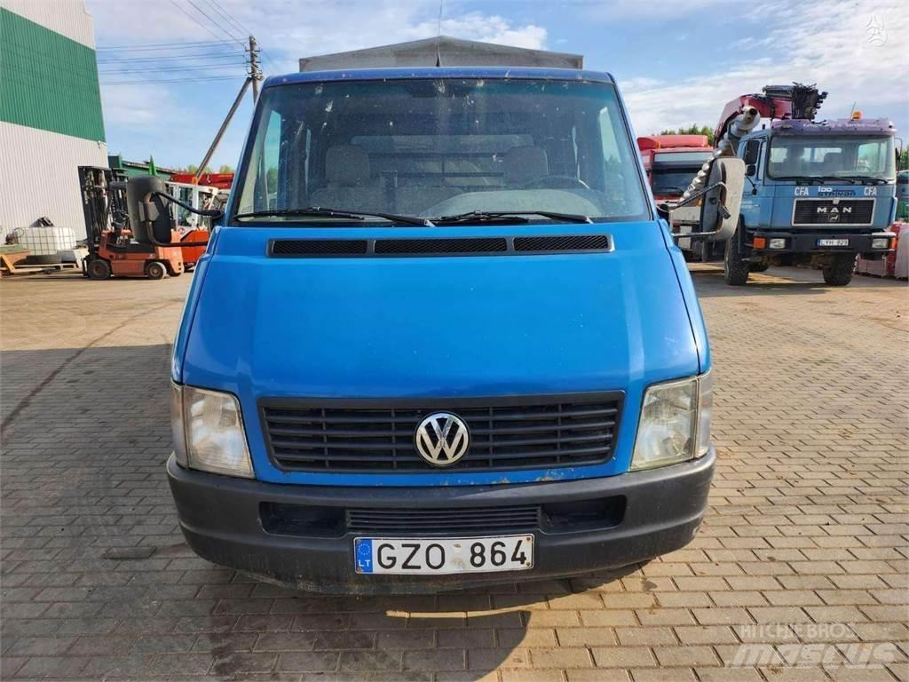 Volkswagen LT 35 Curtainsider trucks