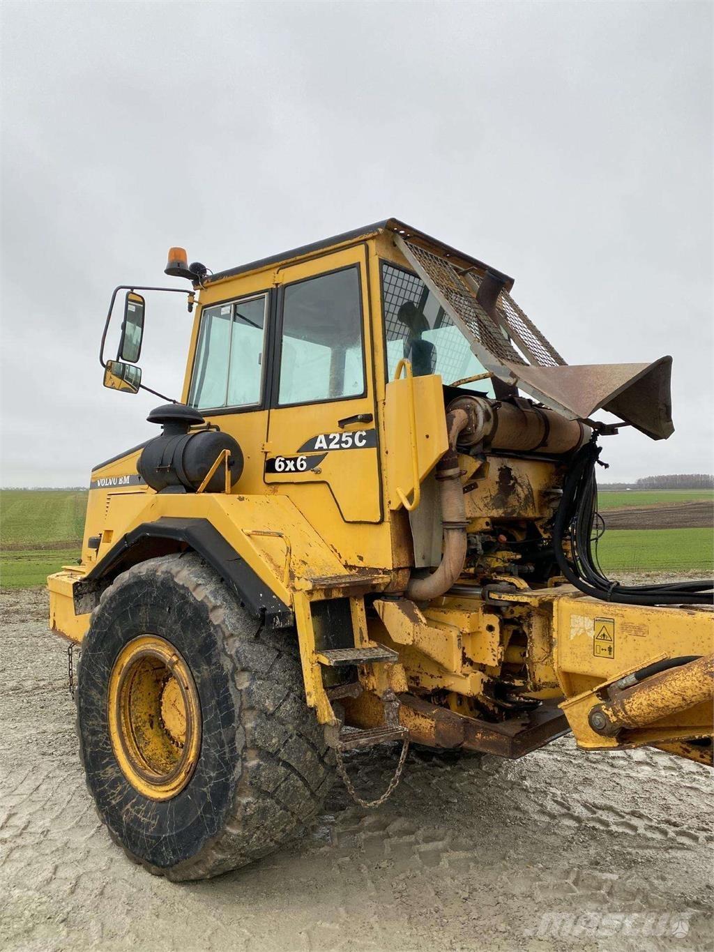 Volvo A25C , Nr.2 Articulated Dump Trucks (ADTs)