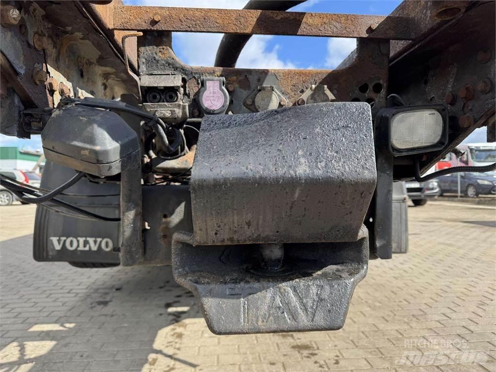 Volvo FM 440 6x2 Flatbed / Dropside trucks