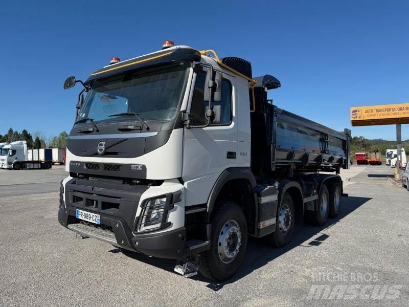Volvo 460 Tipper trucks