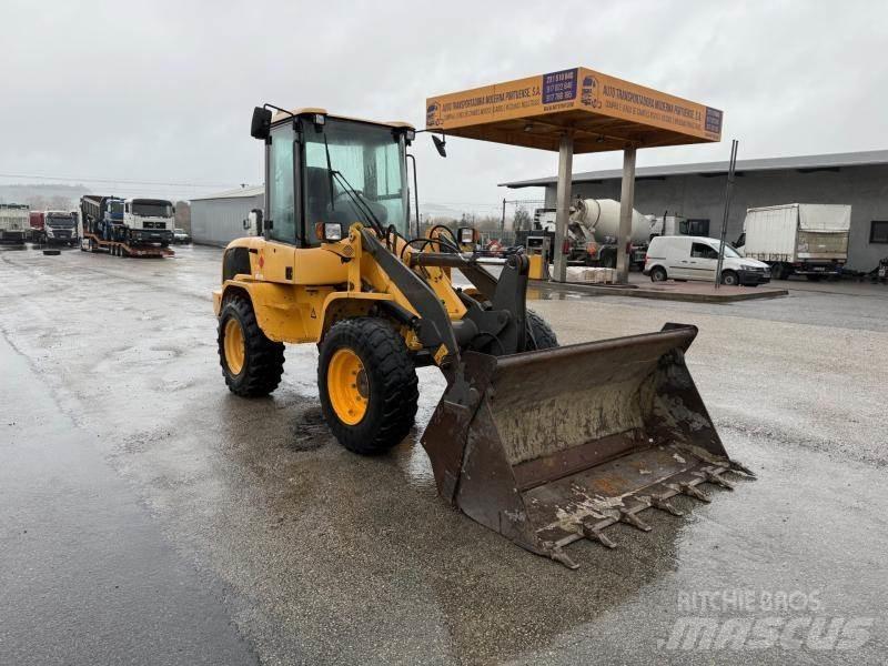 Volvo L 30 Mini loaders