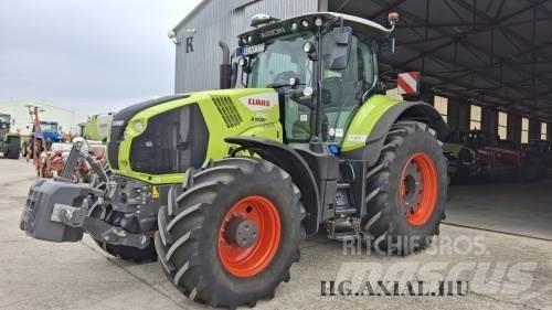 CLAAS Axion 830 Tractors