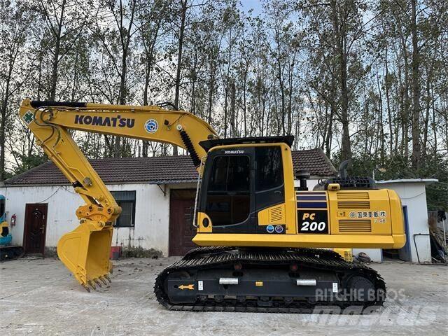 Komatsu PC200-8 Crawler excavators