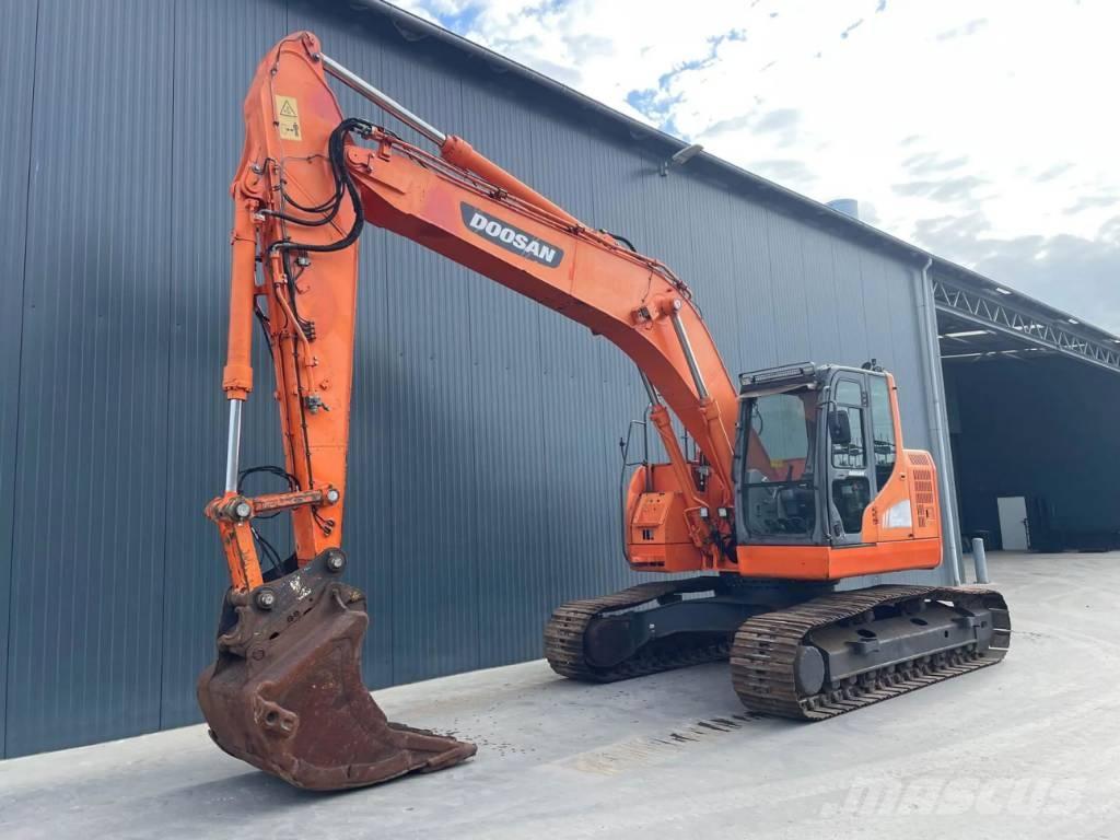 Doosan DX235LCR Crawler excavators