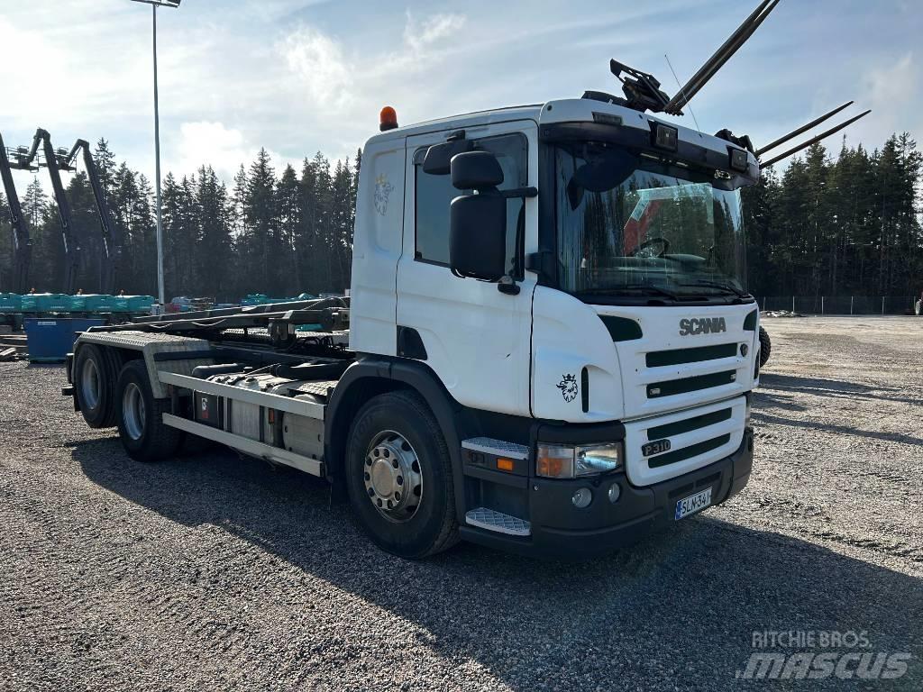 Scania P310 DB6X2HNB Cable lift demountable trucks