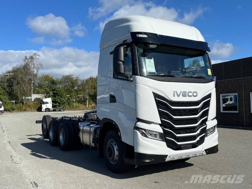 Iveco AS350X50YFS Chassis Cab trucks