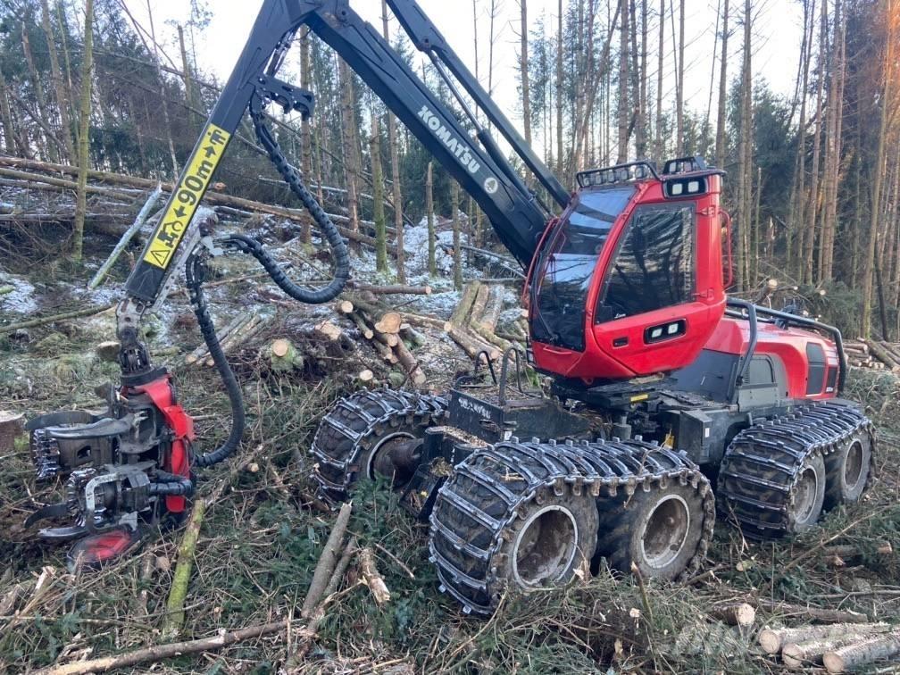 Komatsu 931XC Harvesters