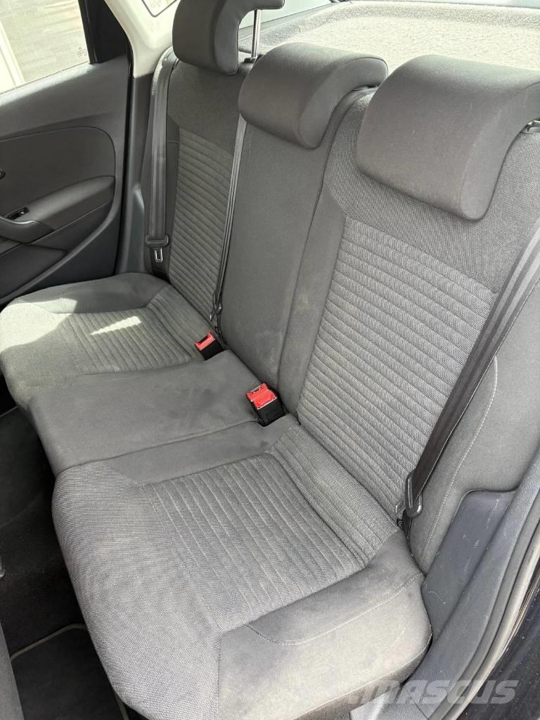 Volkswagen Polo Cars