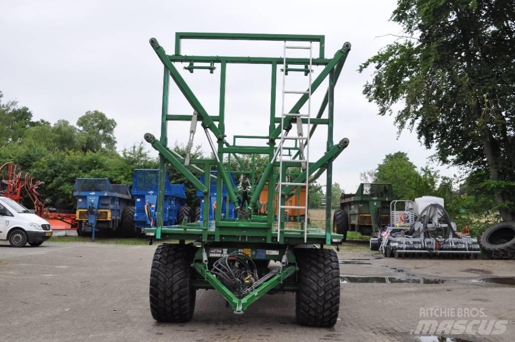 Kröger PW24 Bale trailers