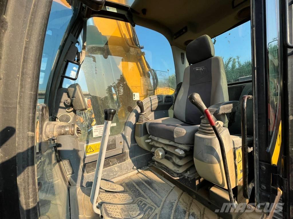 JCB JS 190 N LC Crawler excavators