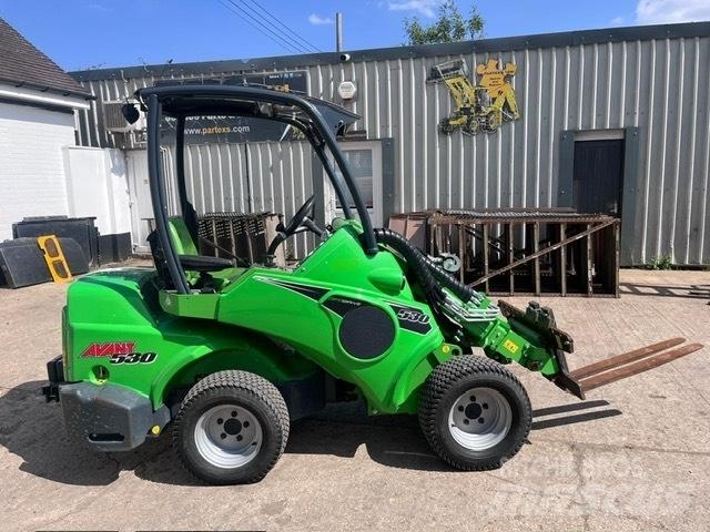 Avant M530 Mini loaders