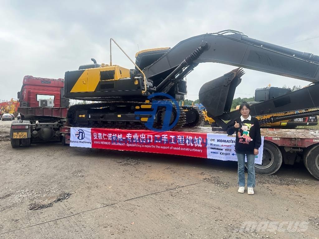 Komatsu PC200-7 Crawler excavators