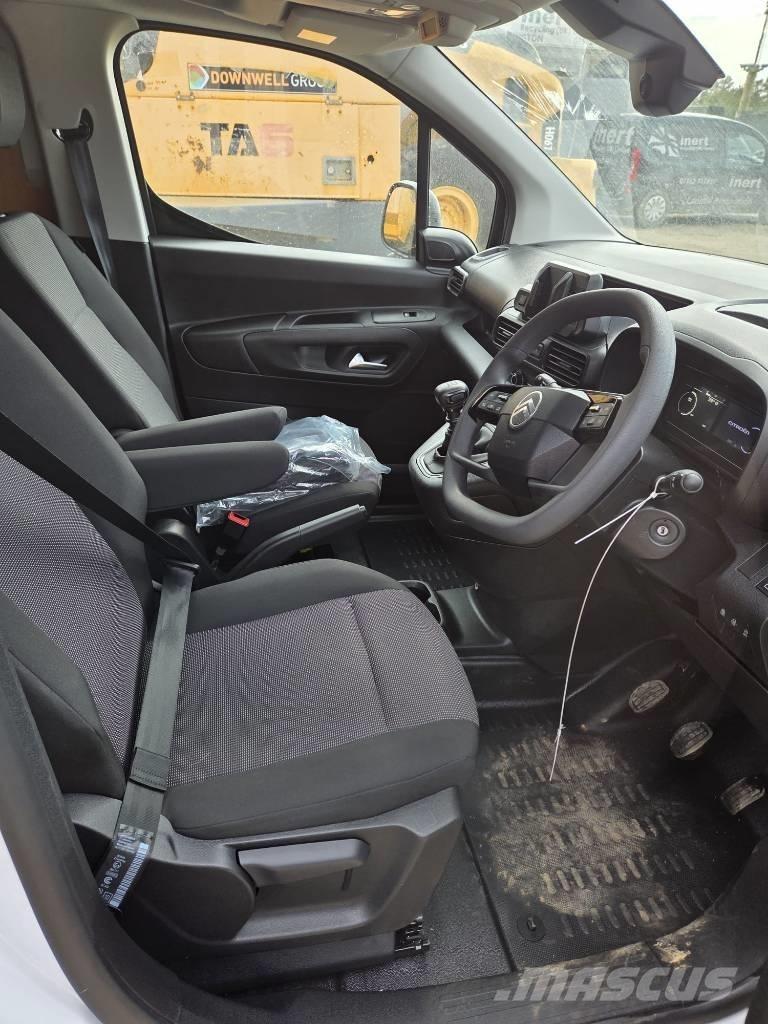  Citreon Berlingo Panel vans