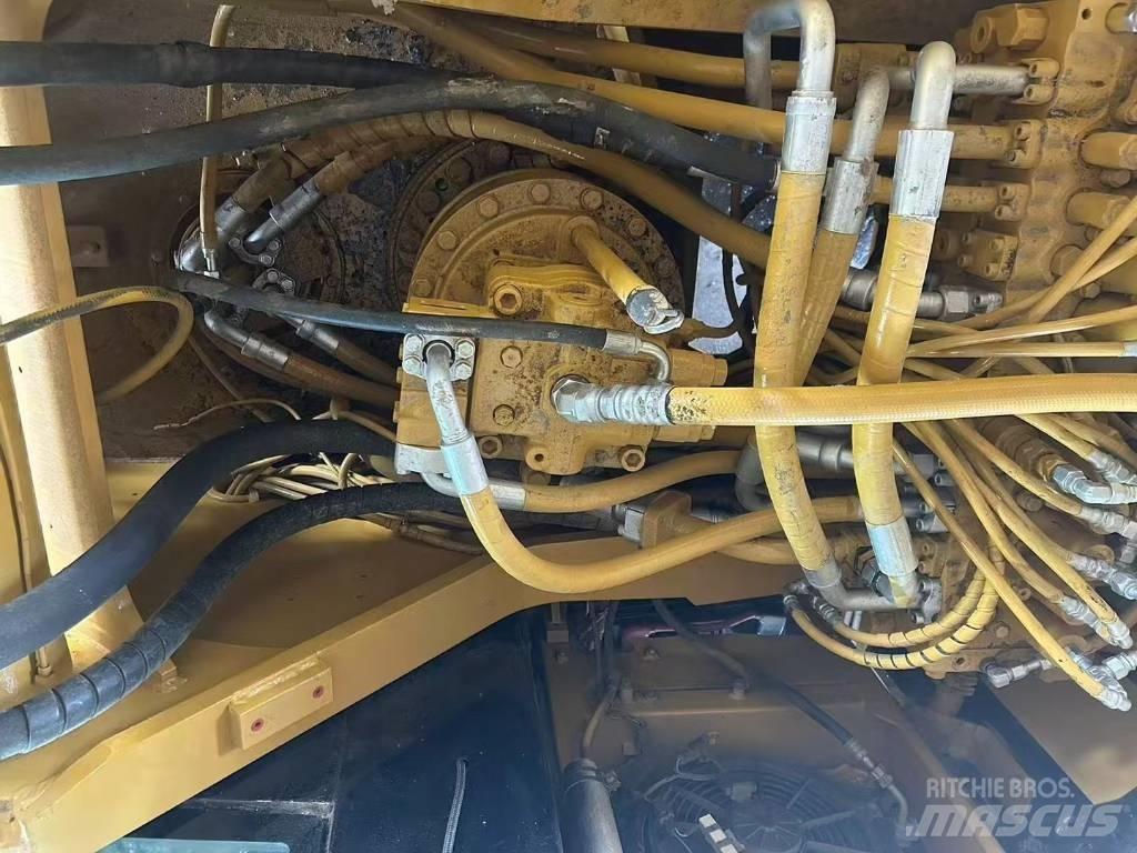 CAT 329 D L Crawler excavators