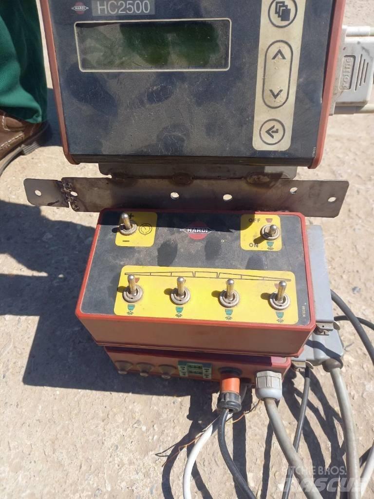 Hardi Commander 4200 Trailed sprayers