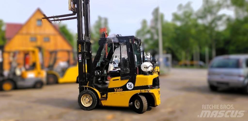 Yale GLP25VX LPG trucks