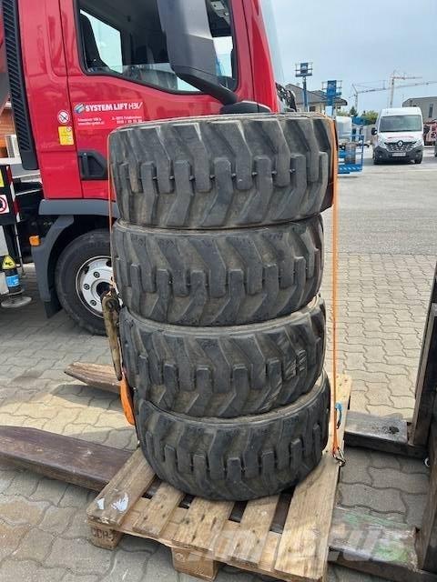 Genie GS 4390 RT Scissor lifts