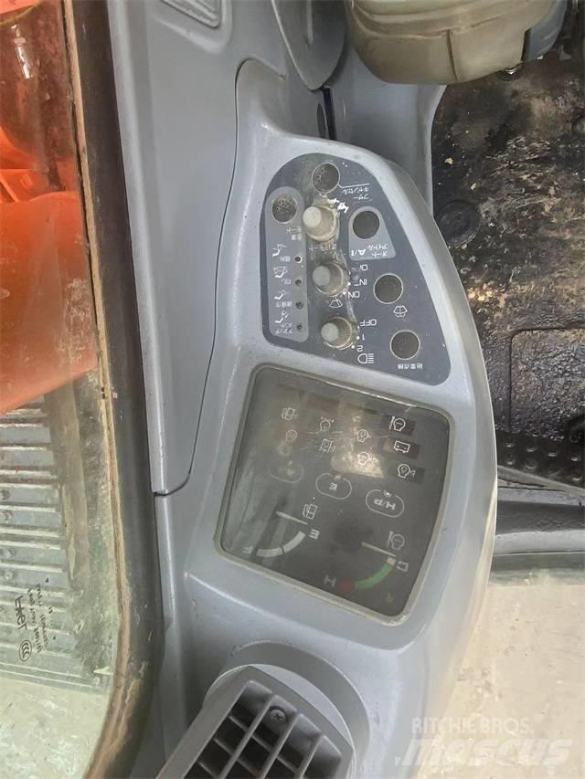 Hitachi EX 120-6 Crawler excavators