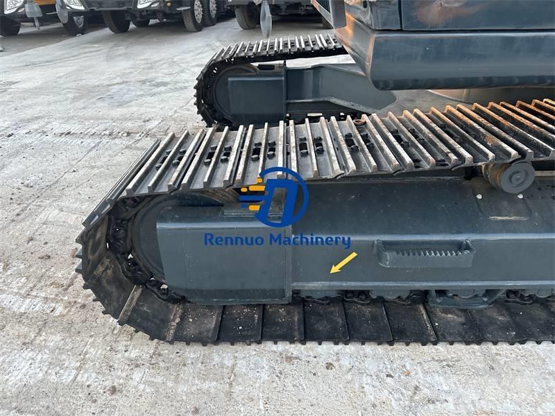 Hyundai HX220 HD Crawler excavators
