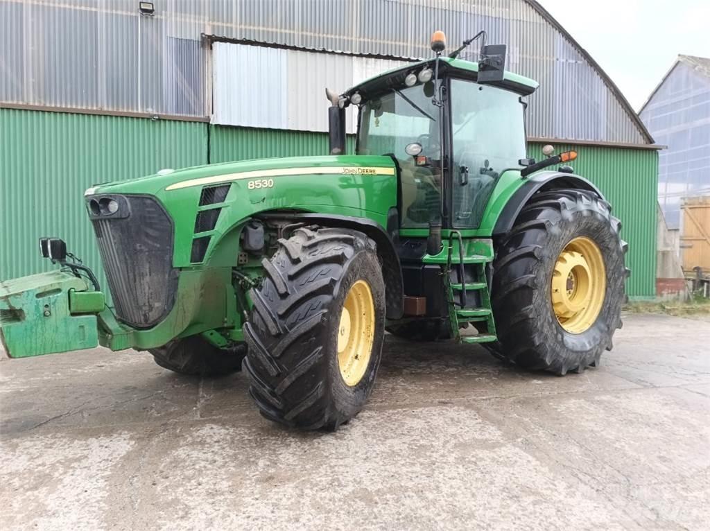 John Deere 8530 Tractors